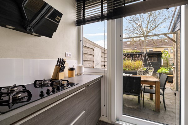 Foto - Te koop: De Stringen 30, 9074 BD Hallum